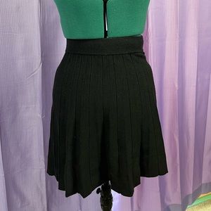 Black Oak & Fort Stretchy Skirt